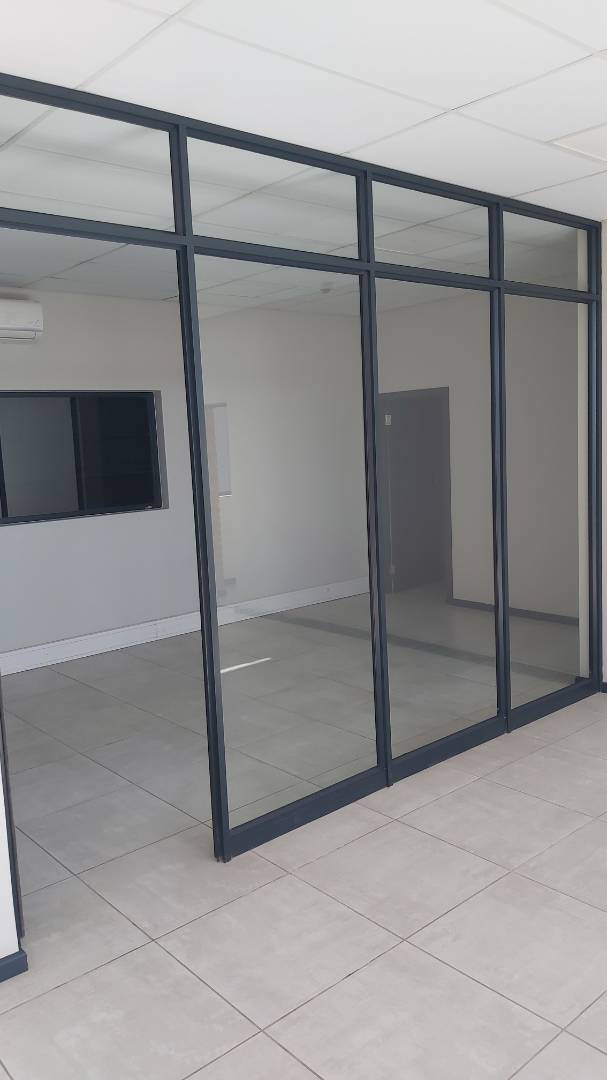 To Let commercial Property for Rent in Fairview Eastern Cape
